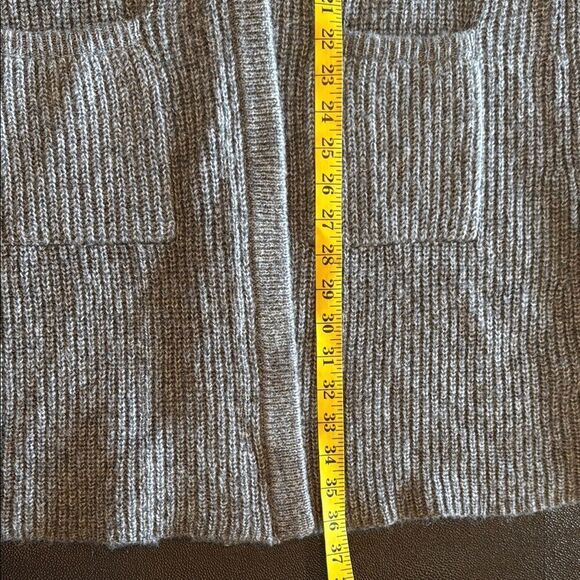 A Pea in the Pod Open Front Ribbed Gray Duster Cardigan size Small - Picture 9 of 10